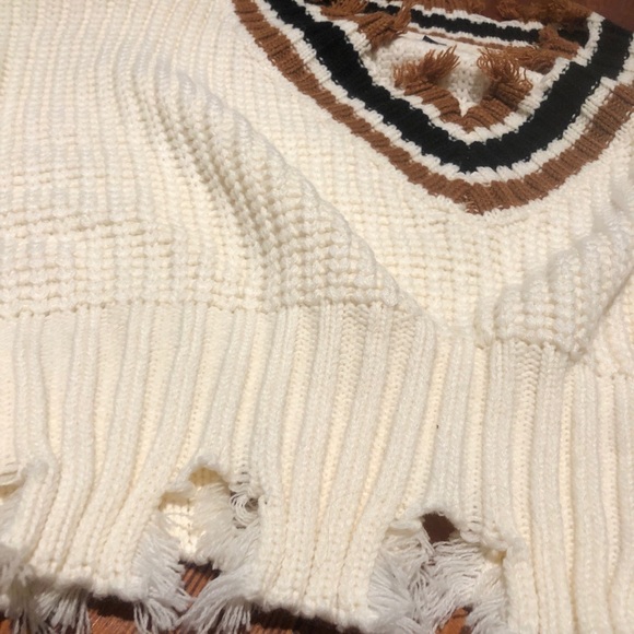 Cropped boho sweater (one size) - Picture 4 of 5